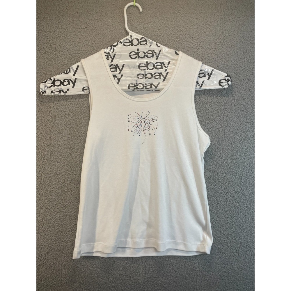 White stag white embellished stars patriotic scoop neck Tank! ‎ New With Tags L